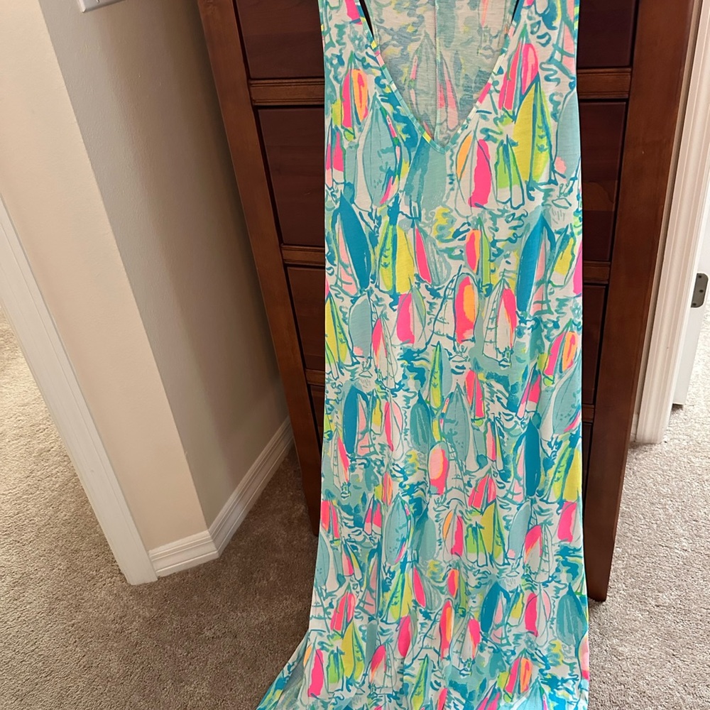 Lily Pulitzer maxi race back dress.  It runs long!  Slit to knee.